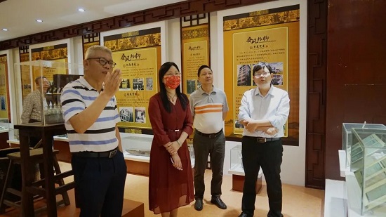 廣藥集團工會主席李錦云一行到白云山潘高壽調(diào)研指導.jpg